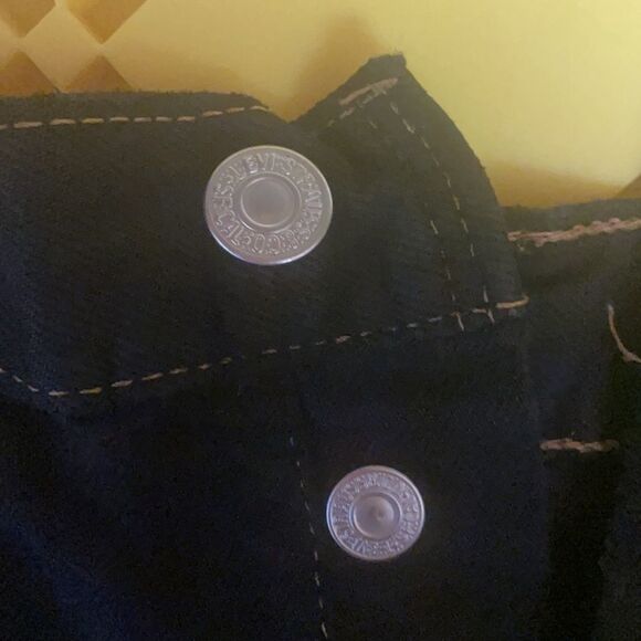 VINTAGE Levi Shorts - Picture 7 of 7